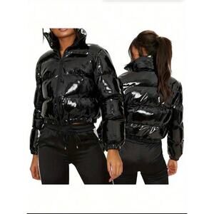 Women’s Quilted Metallic Cropped Puffer Jacket Size M/6